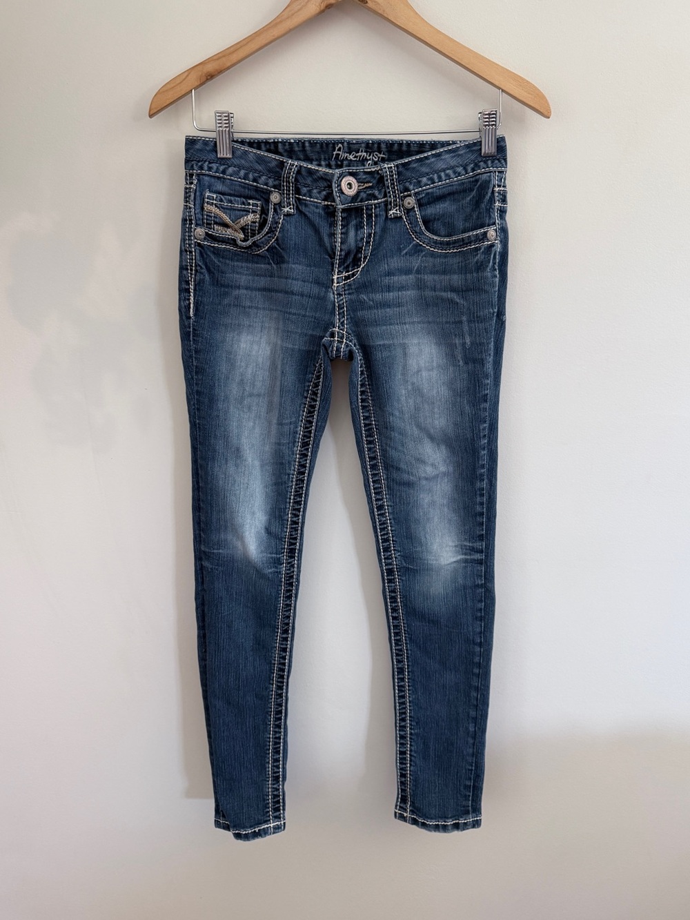 Amethyst Embellished Pocket Skinny Jeans Women’s Size 3 Wash Stretch Denim